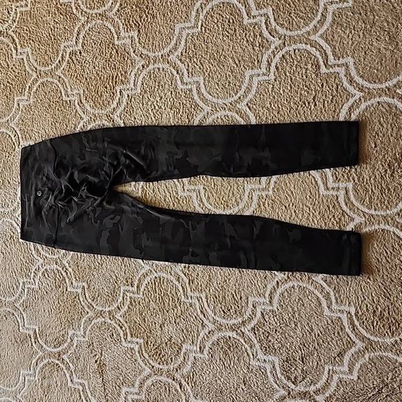 EUC - Lululemon Align Pant Full Length 28" in Incognito Camo Multi Gator Green. - Picture 2 of 6